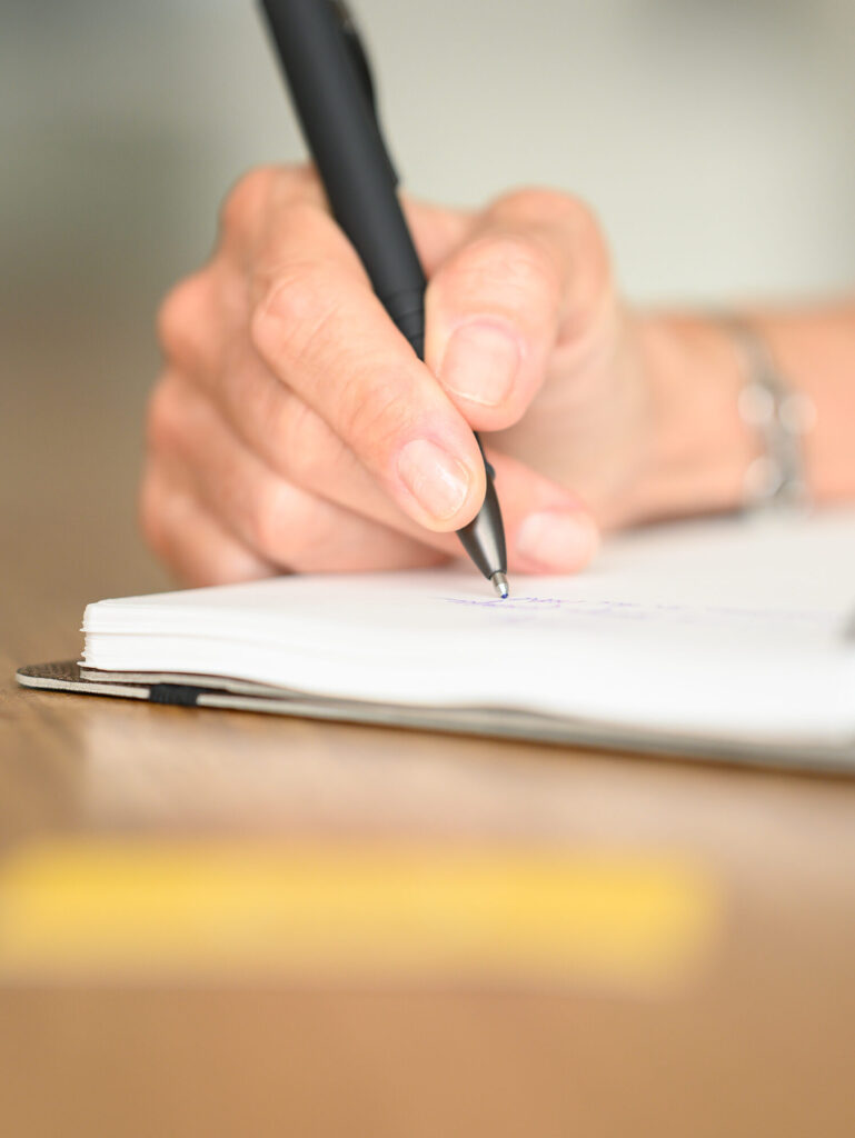 2024-BarbaraGermuth-3000px-4